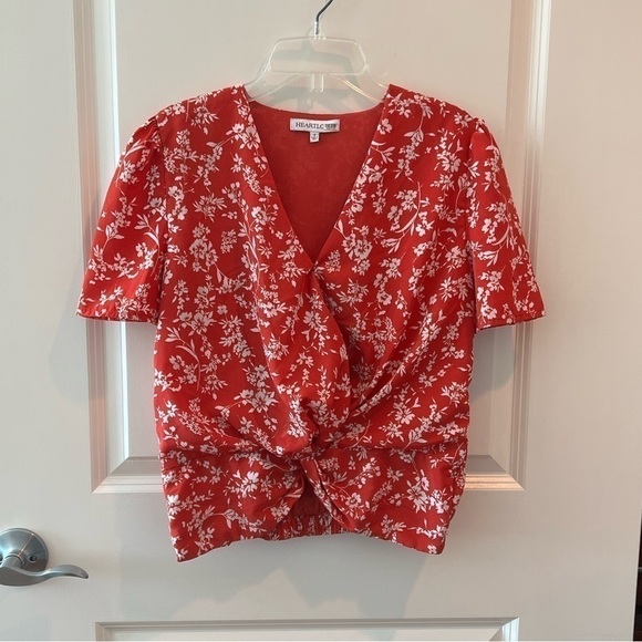 HEARTLOOM Andi Top - Picture 4 of 16